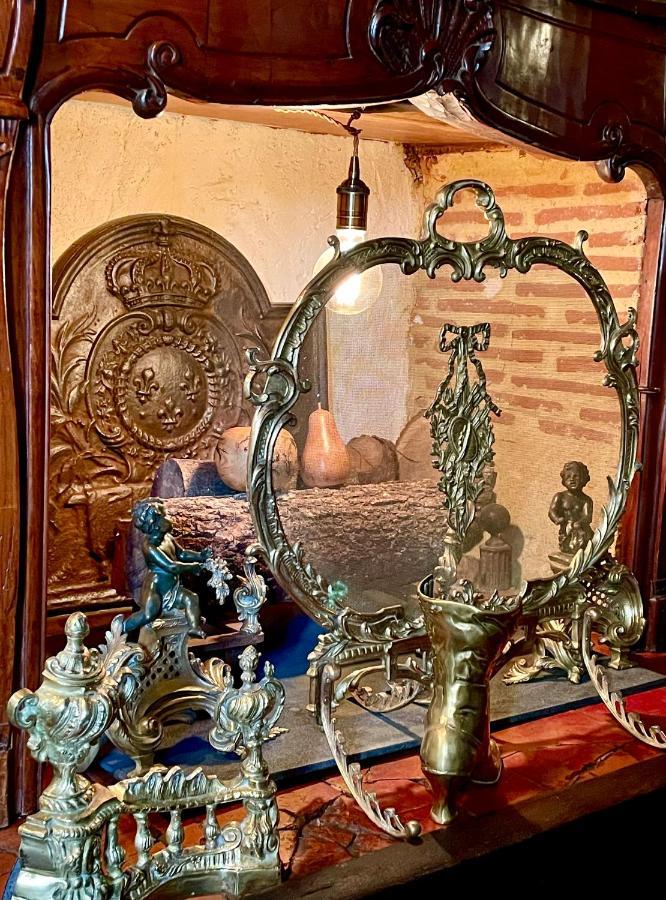Le Colombier De Cyrano Et Roxane Bed & Breakfast Bergerac Exterior photo