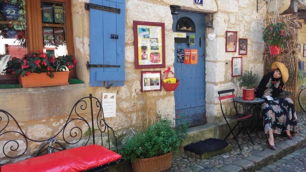 Le Colombier De Cyrano Et Roxane Bed & Breakfast Bergerac Exterior photo